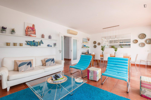 Fantastic 5-bedroom villa in sunny Alvor - Gallery - 24