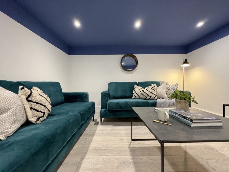  6 Bedroom House, 43  -  Monks Road  - Gallery -  5