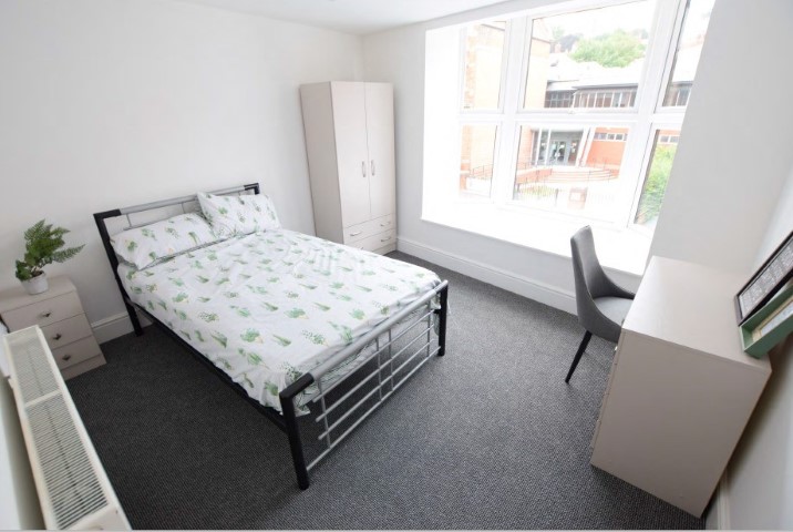  10 Bedroom House -15 Monks Road  -  Monks Road  - Gallery -  4