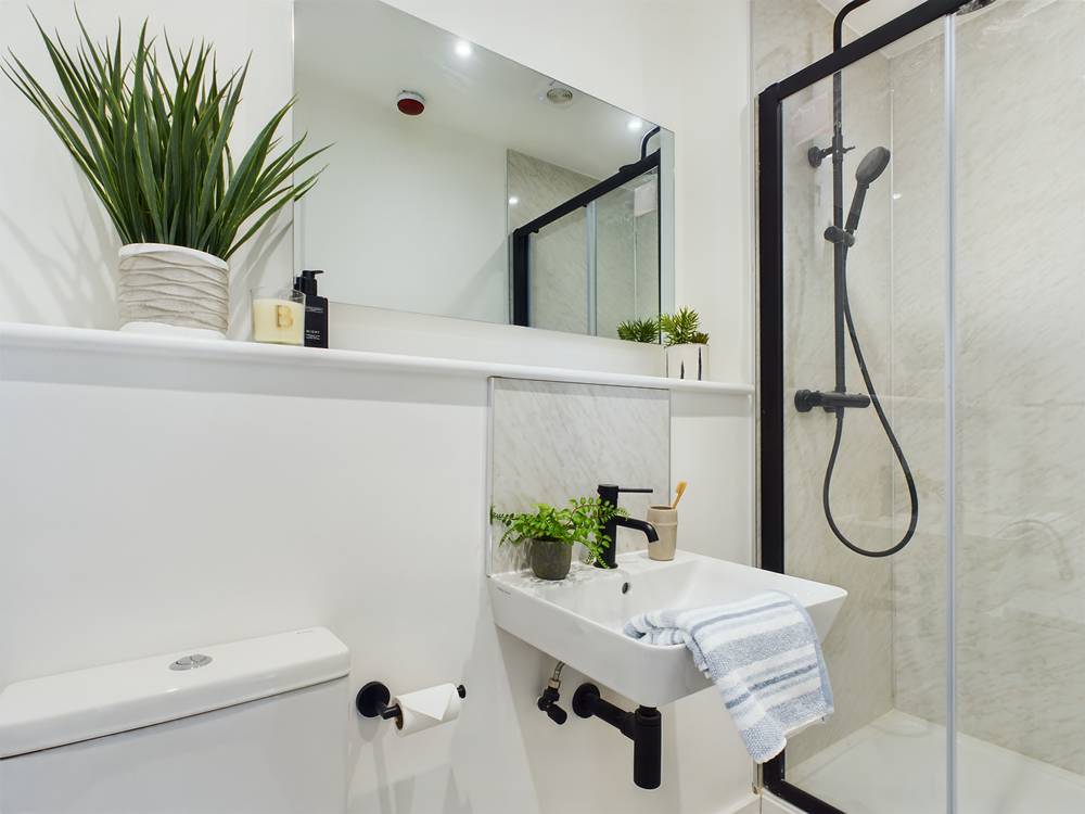  8 Bedroom House - 69 Monks Road  -  Monks Road  - Gallery -  8