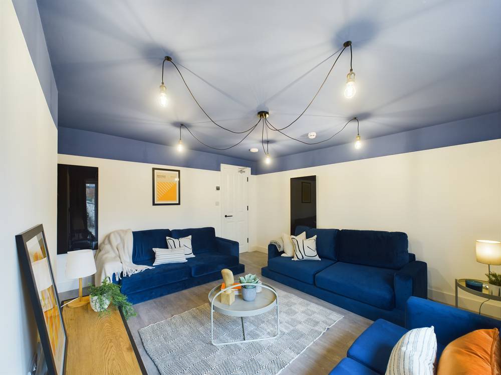  8 Bedroom House - 69 Monks Road  -  Monks Road  - Gallery -  4