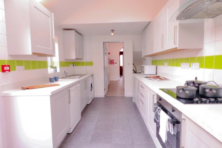  5 Bedroom House - 99 Monks Road  -  Monks Road  - Gallery -  4