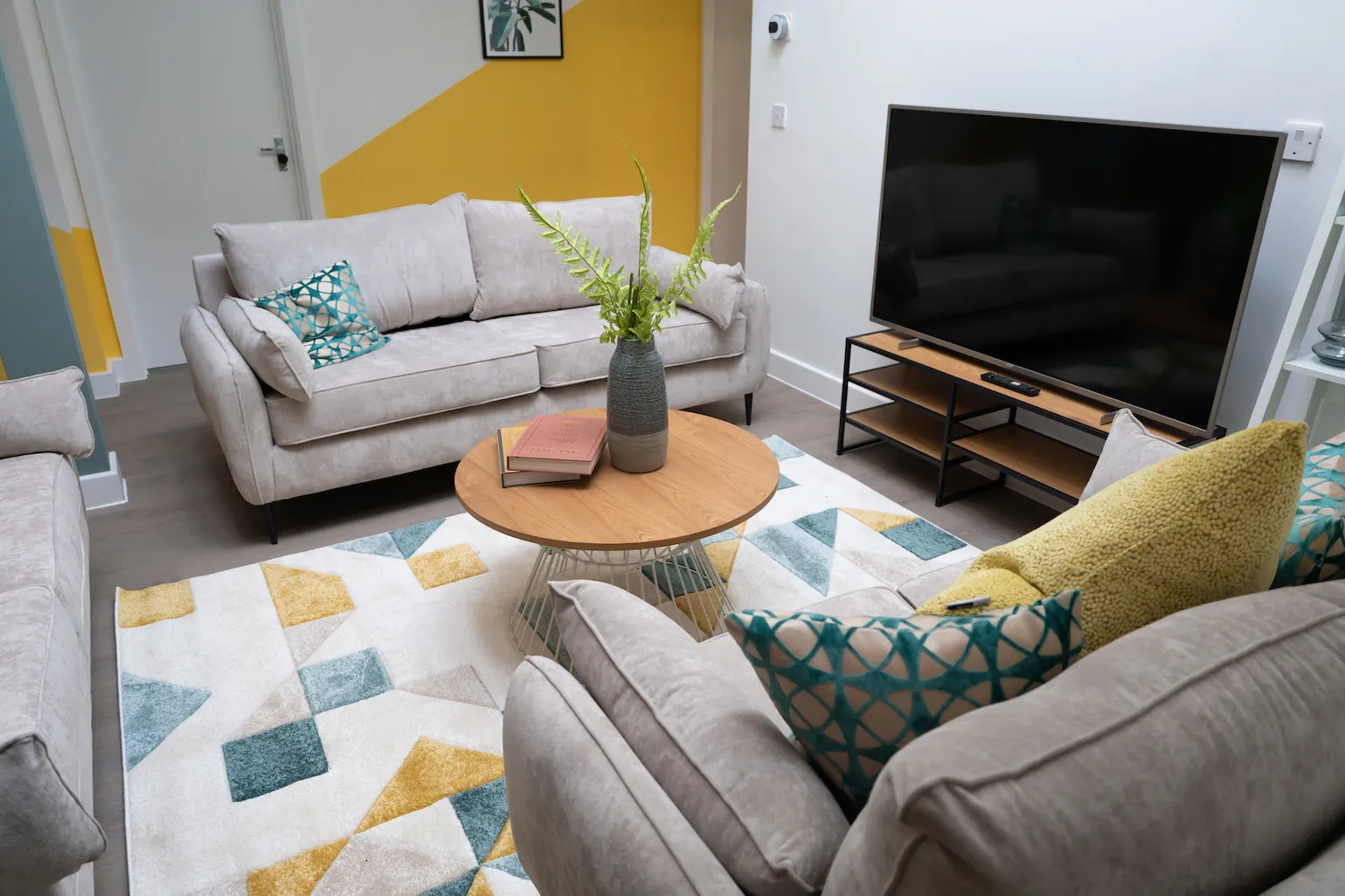 Freya House - 7