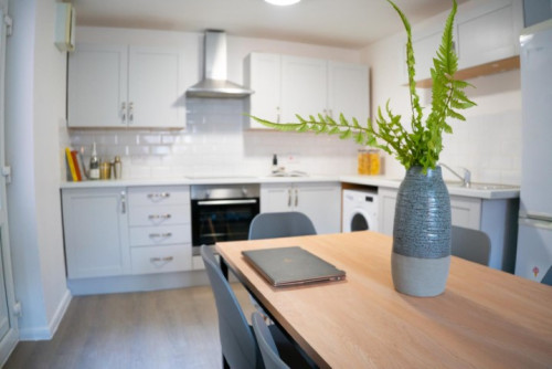 Communal Kitchen