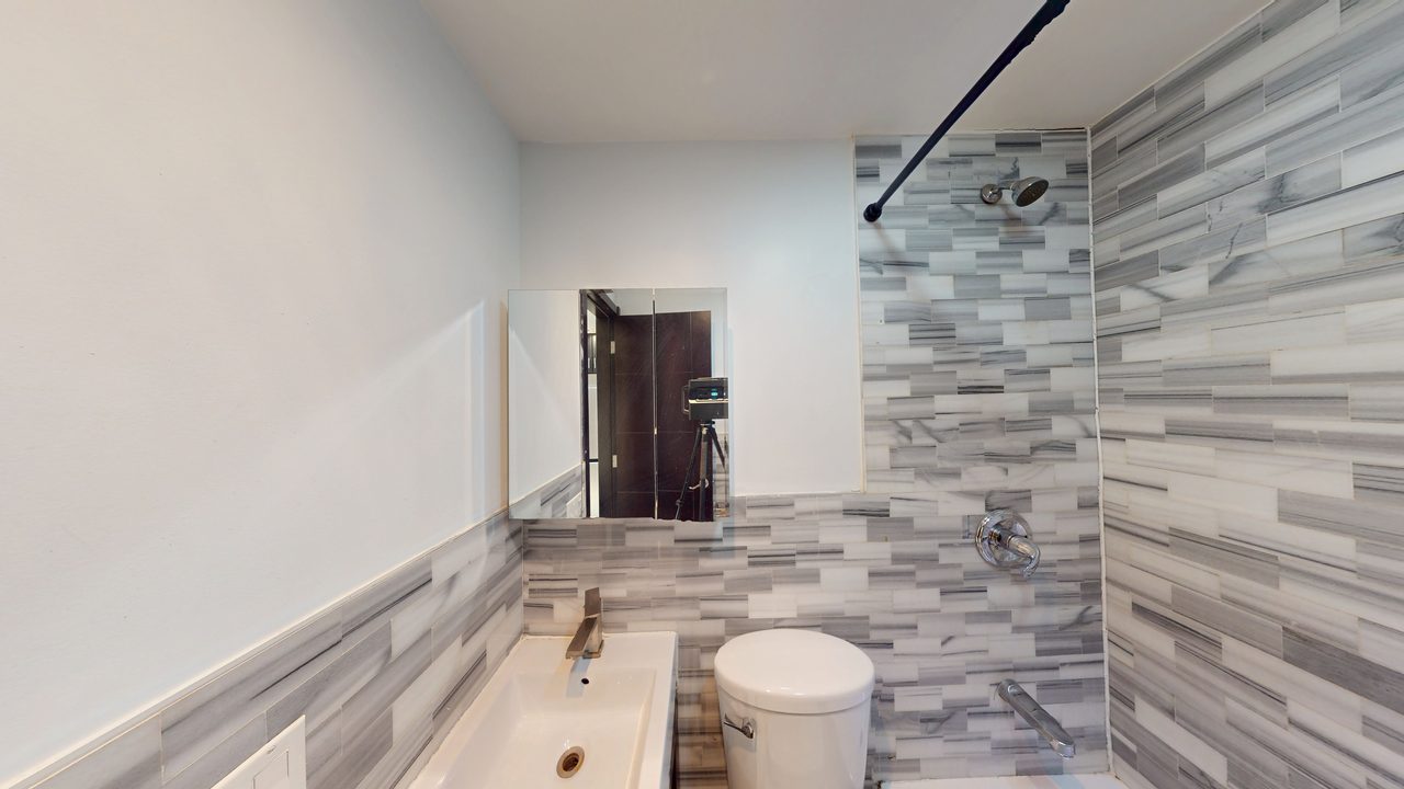 #1835: Upper West Side - Full Bedroom B - 7