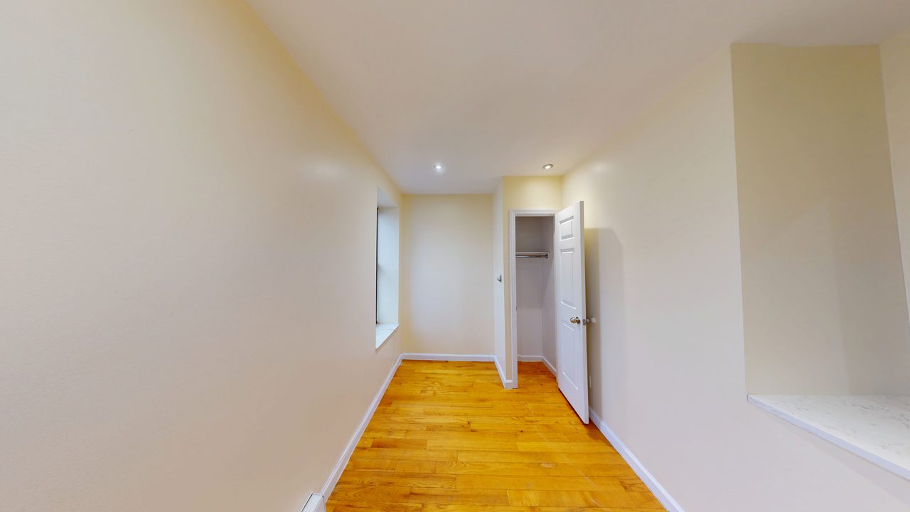 #1835: Upper West Side - Full Bedroom C - 4