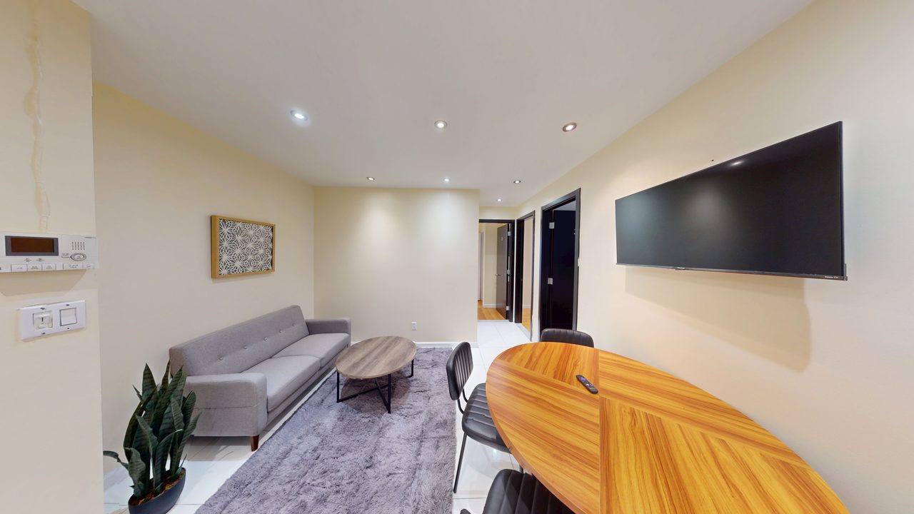 #1835: Upper West Side - Full Bedroom A - 6