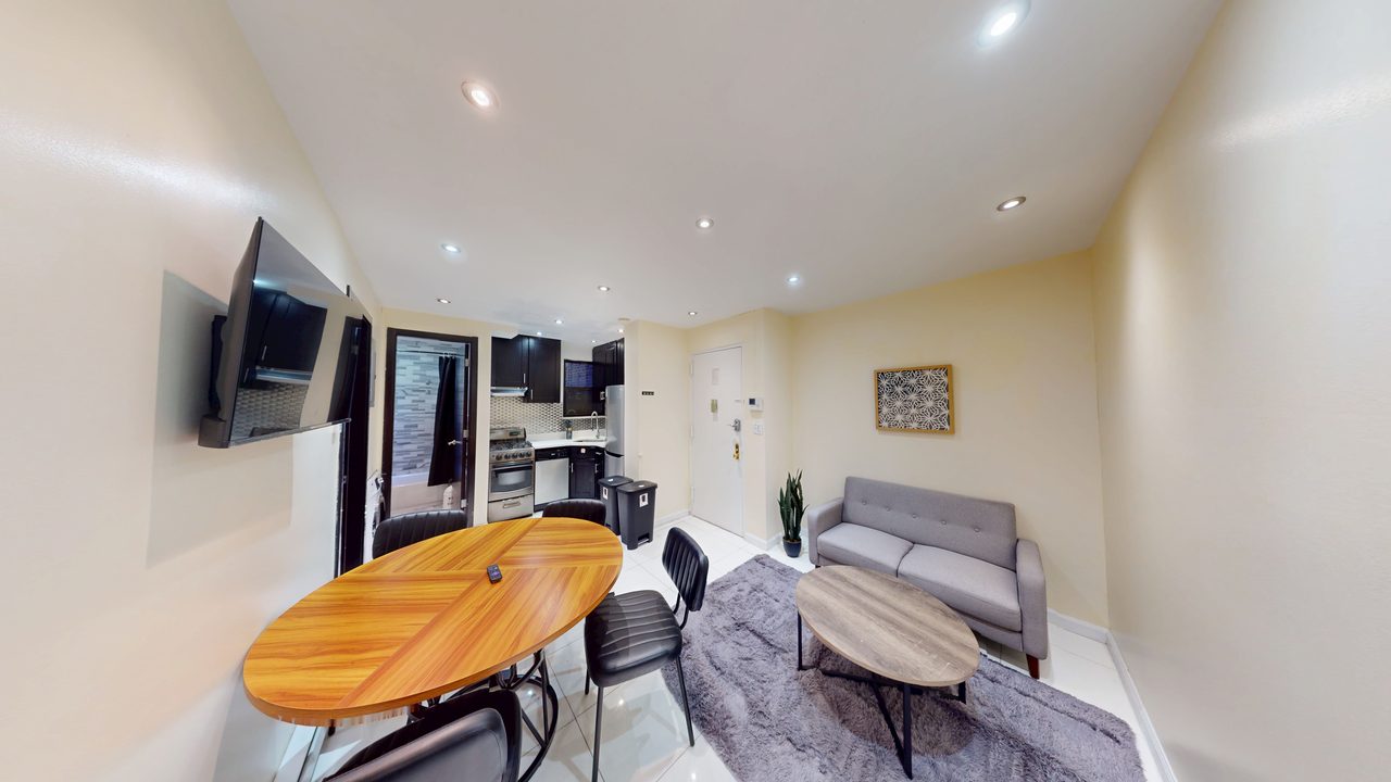 #1835: Upper West Side - Full Bedroom A - 4