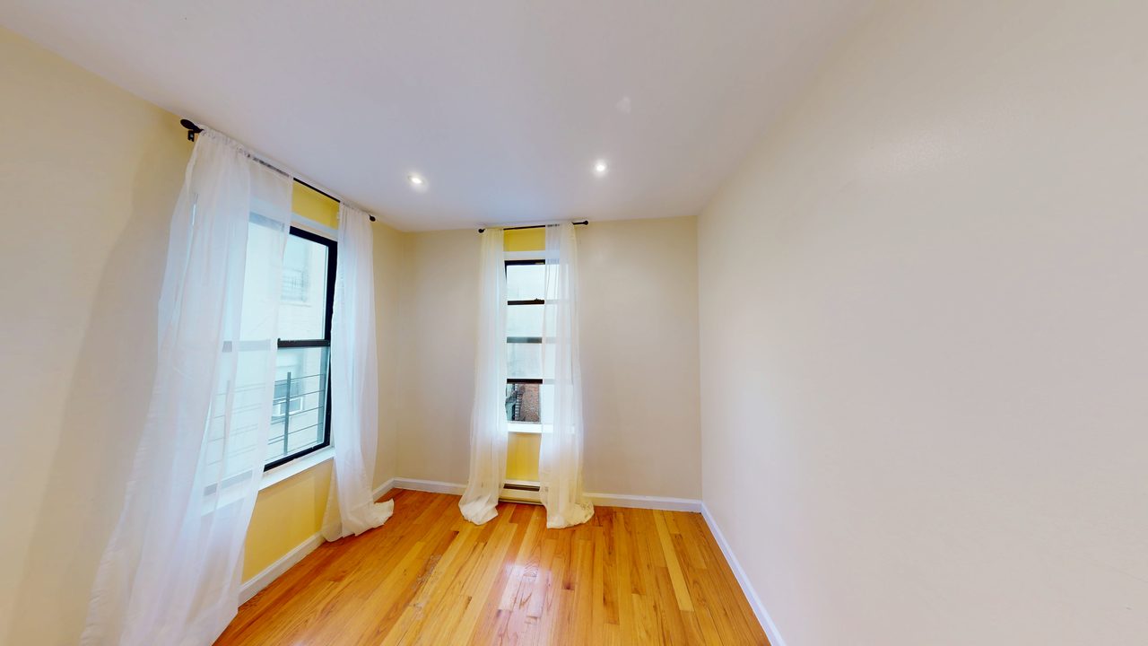 #1835: Upper West Side - Full Bedroom A - 3