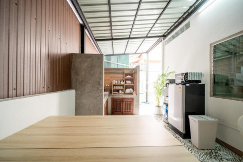Comfort Hub Hostel - Cozy Stay Near Chiang Mai's Top Attractions