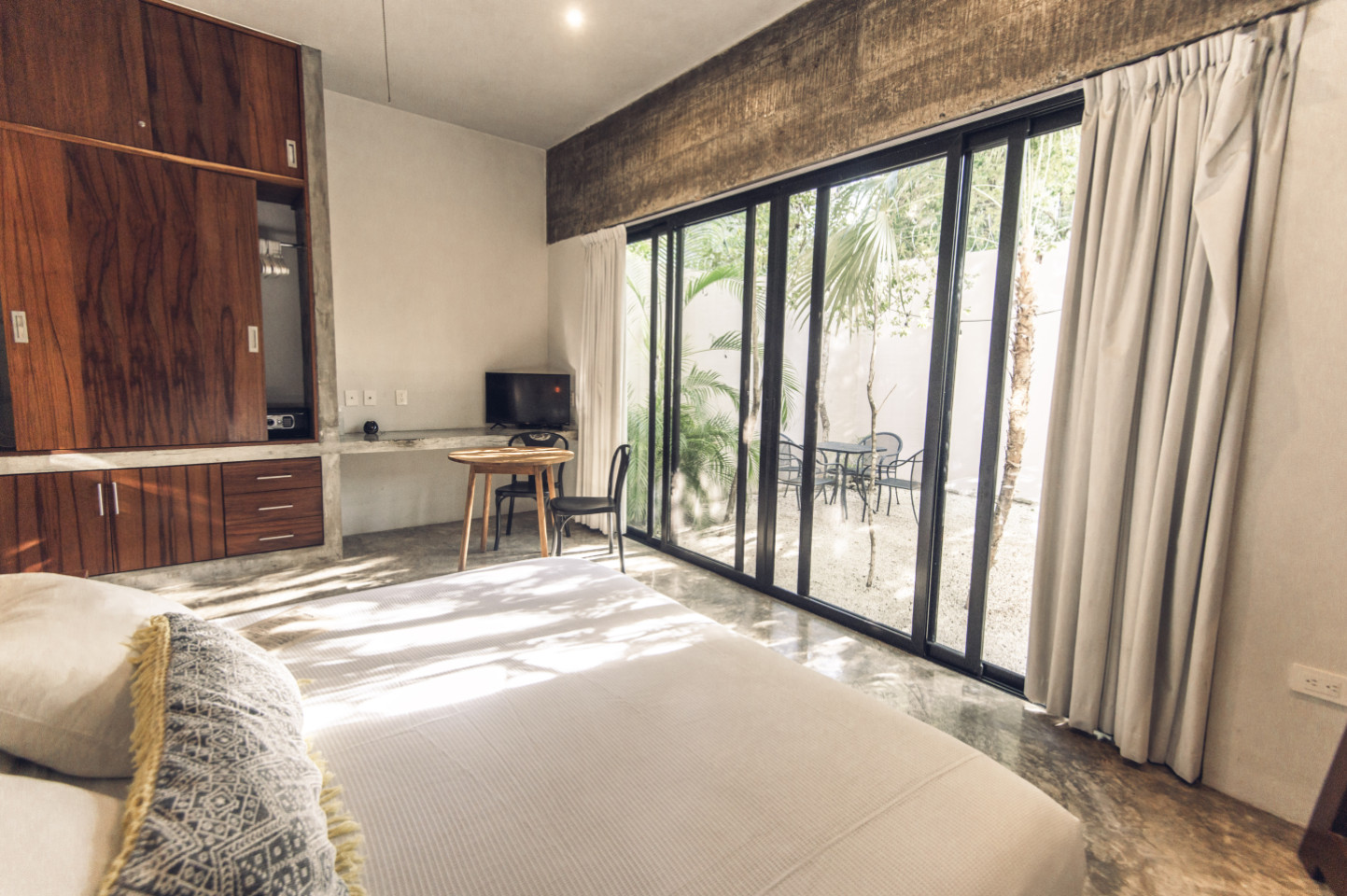  Studio W/Kitchen/Garden/Rooftop  -  Sanctuary for Digital Nomads in the Vibrant La Veleta, Tulum  - Gallery -  11