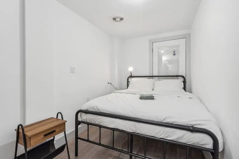 Private Room (Economy) - Agate Brooklyn Home - Gallery - 6