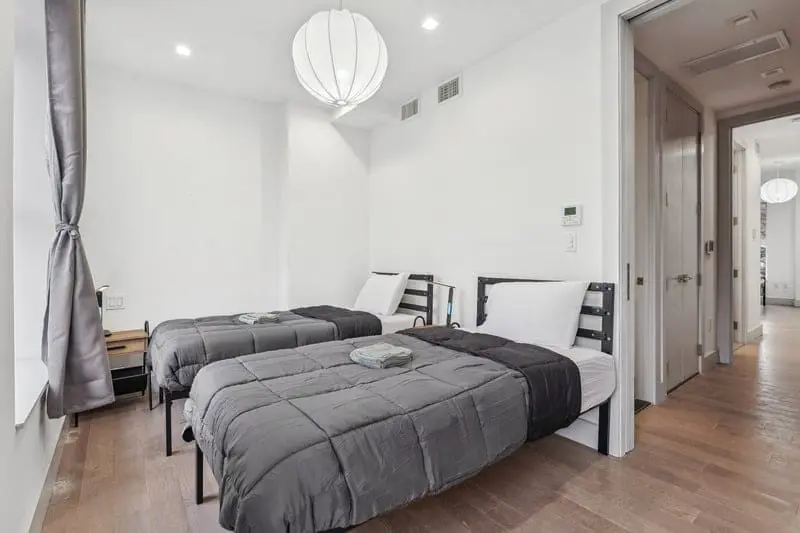 2-People Shared (twin-Size Bed) FEMALE - Agate Brooklyn Home - Gallery - 5