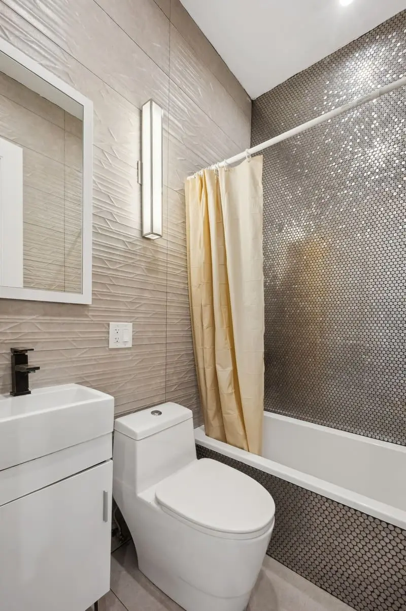  Private Room  -  The Ridgewood Home  - Gallery -  6