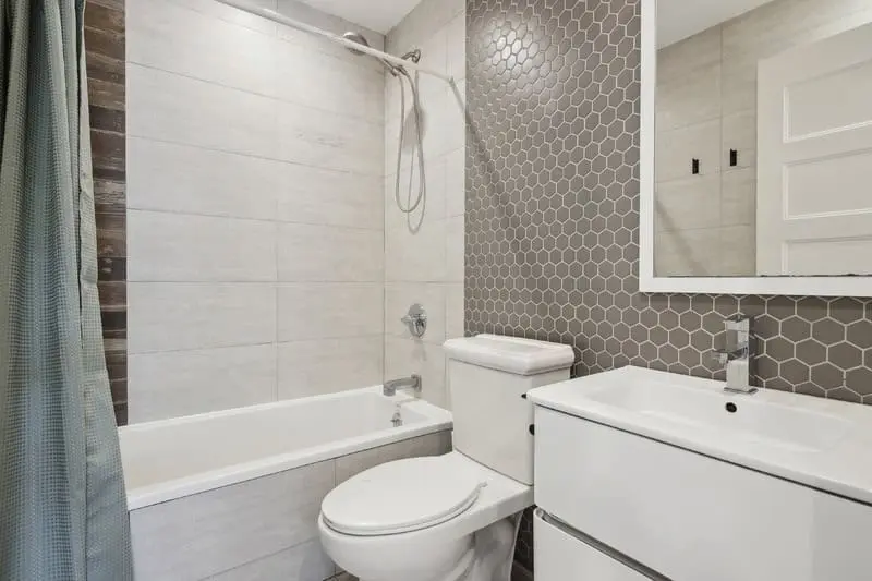 Private Room (Full-Size Bed) - The Lafayette Home - Gallery - 4