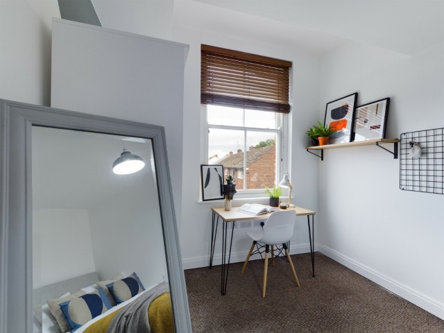9 Bedroom House - 1 Langton Road - Langton Road - Gallery - 4