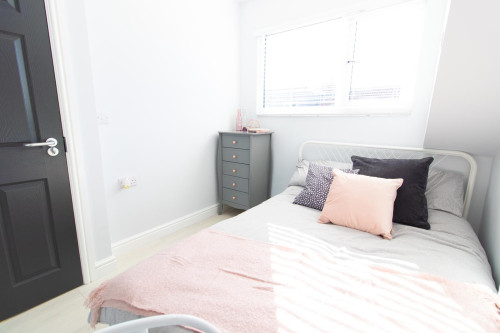 Halsbury Road - Gallery - 10