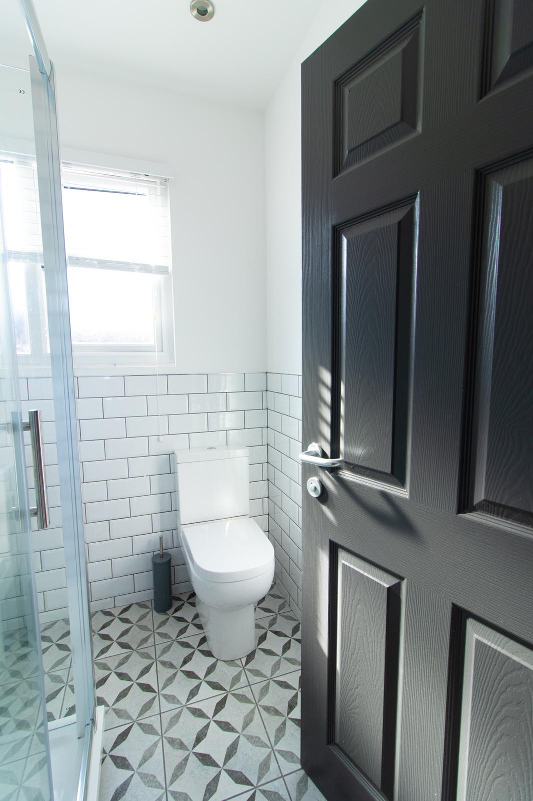  6 Bedroom House - 85 Halsbury Road  -  Halsbury Road  - Gallery -  6