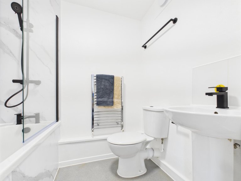 1 Bedroom House Flat 15 Grove Street Studios - 2