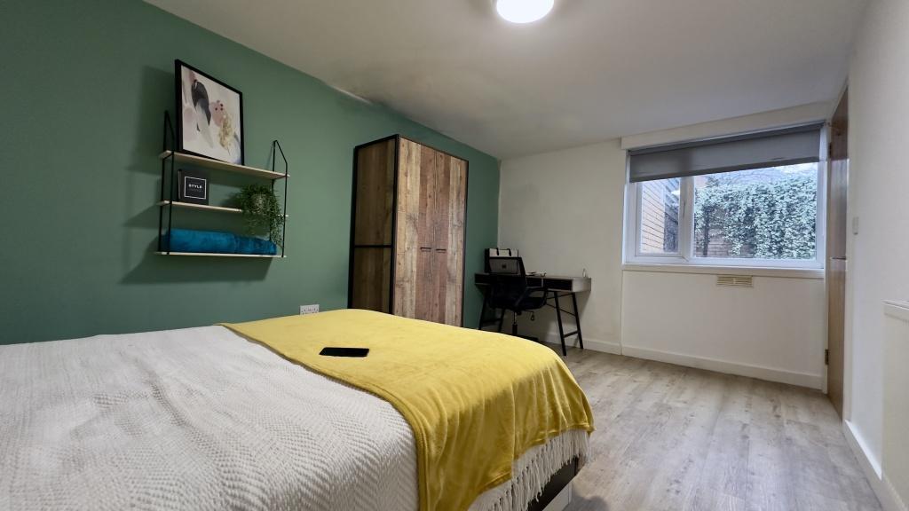 2 Bedroom House - Flat 17 The Groves - The Groves - Gallery - 1