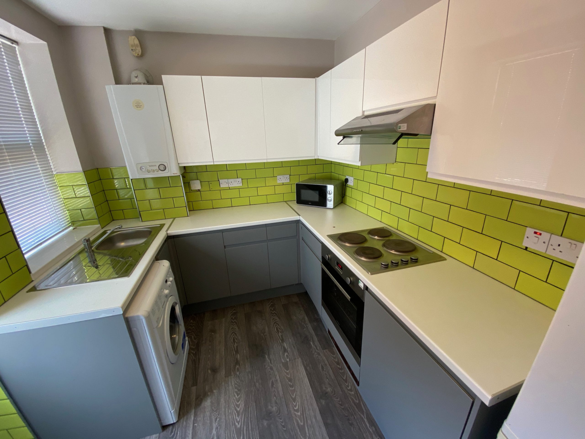 4 Bedroom House - 16 Lovat Road - Lovat Road - Gallery - 7