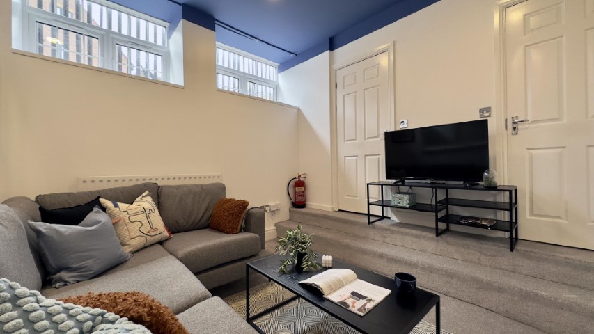  6 Bedroom House - 19C Bower Road  -  Bower Road  - Gallery -  5