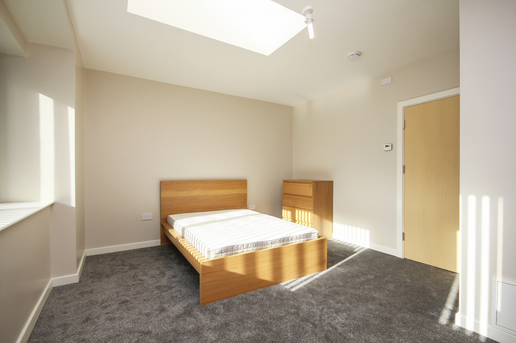 7 Bedroom House - 4 Well Meadow Drive - Well Meadow - Gallery - 5