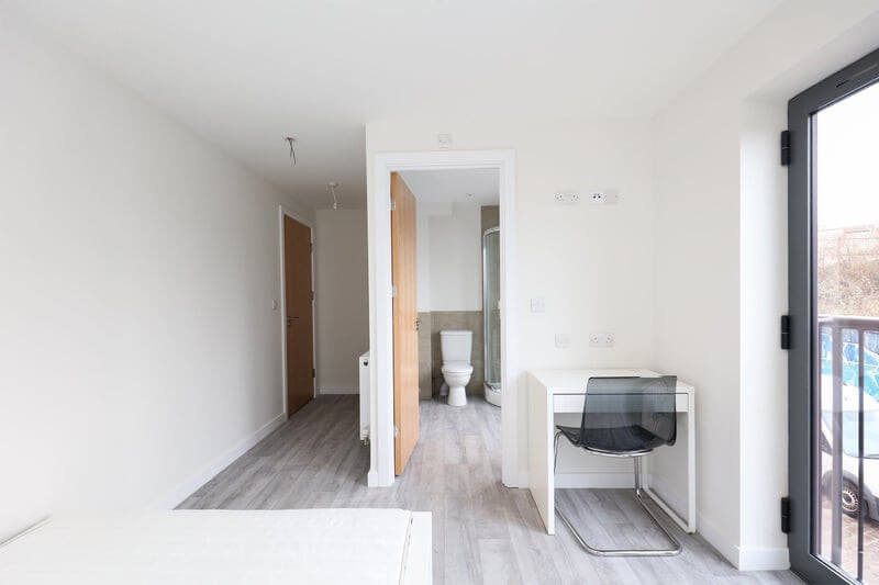 17 Bedroom House - 10 Well Meadow Drive - Well Meadow - Gallery - 4