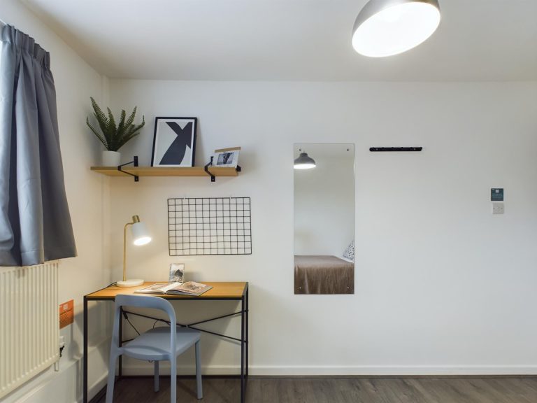  6 Bedroom House - 2 Clint Rd  -  Windsor House, 2 Clint Road  - Gallery -  5