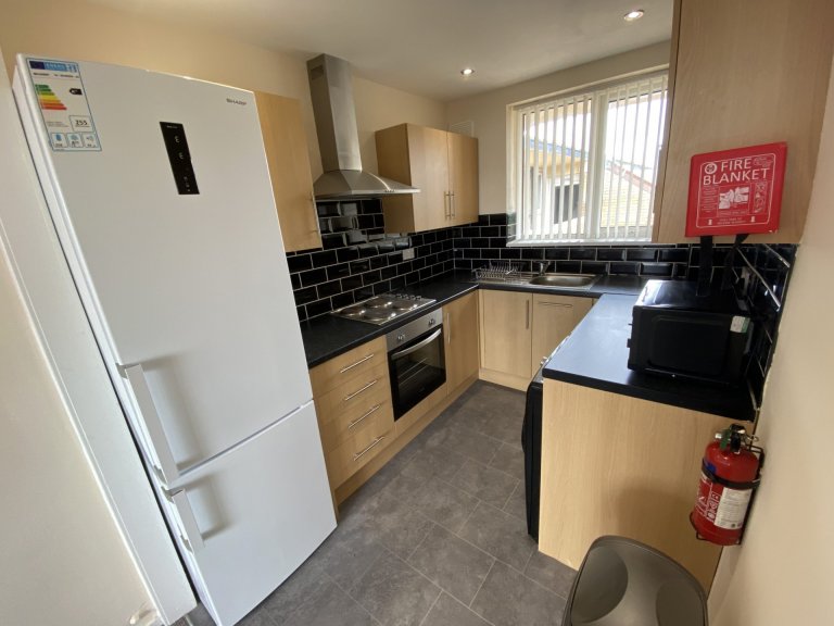  3 Bedroom House, 94 Minster Court  -  Minster Court  - Gallery -  3