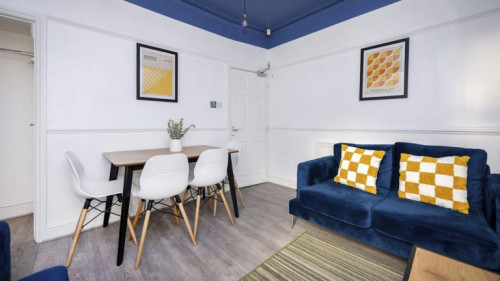 Connaught Road - Gallery - 2