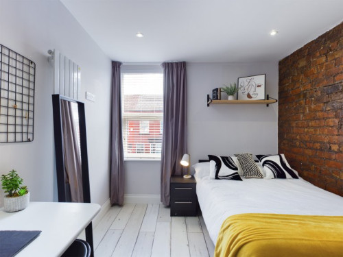 Lawrence Road - Rooms