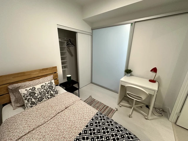 308 Jarvis St - Gallery - 10