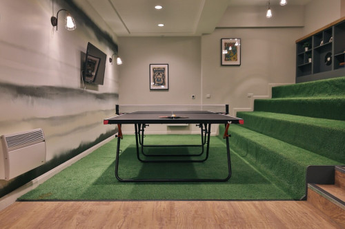 College Green - Gallery - 18
