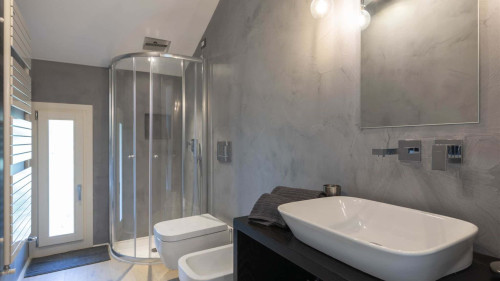 Luxury Apartment in Modern Villa Unit 2 - Gallery - 6