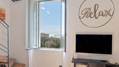 Sea Breeze Loft