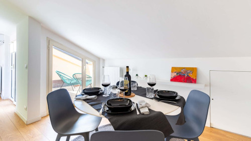 Modern Apartment Double Terrace and Free Parking - Gallery - 18