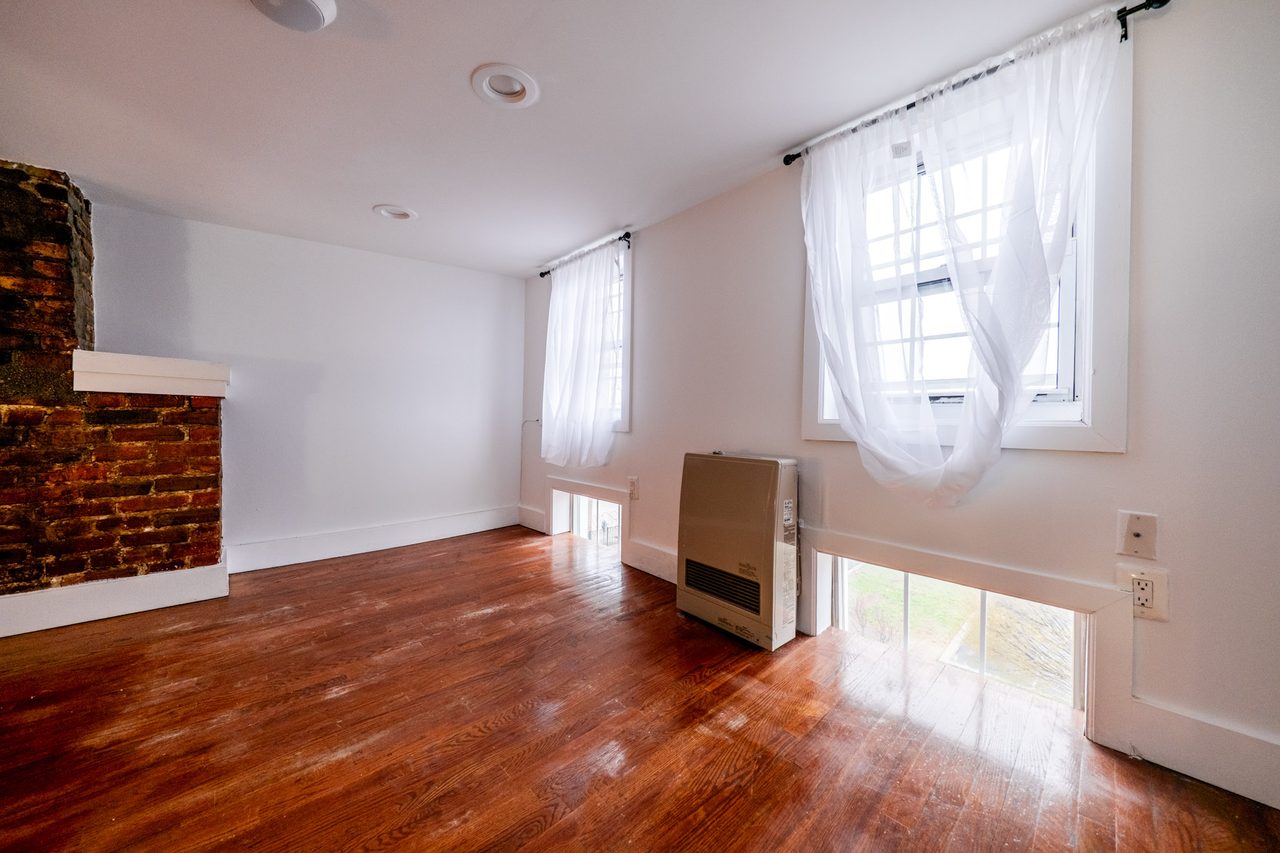 #1848: Bushwick - Full Bedroom C - 2