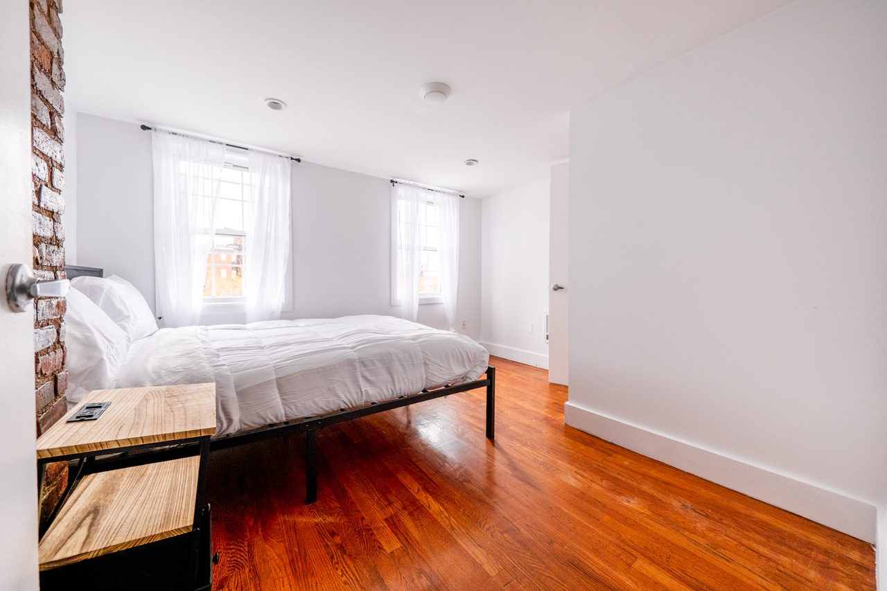 #1848: Bushwick - Queen Bedroom B - #1848: Bushwick - Gallery - 2