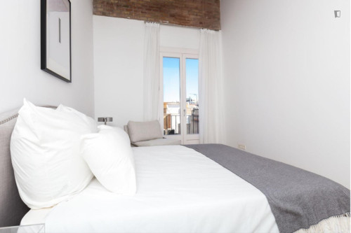 Spacious 3-bedroom flat in Ciutat Vella - Gallery - 3