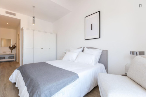 Spacious 3-bedroom flat in Ciutat Vella - Gallery - 5