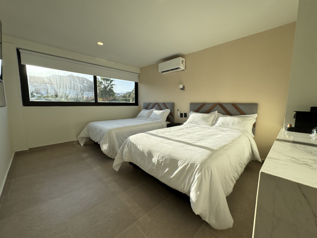 Two Double Bed Room - 9
