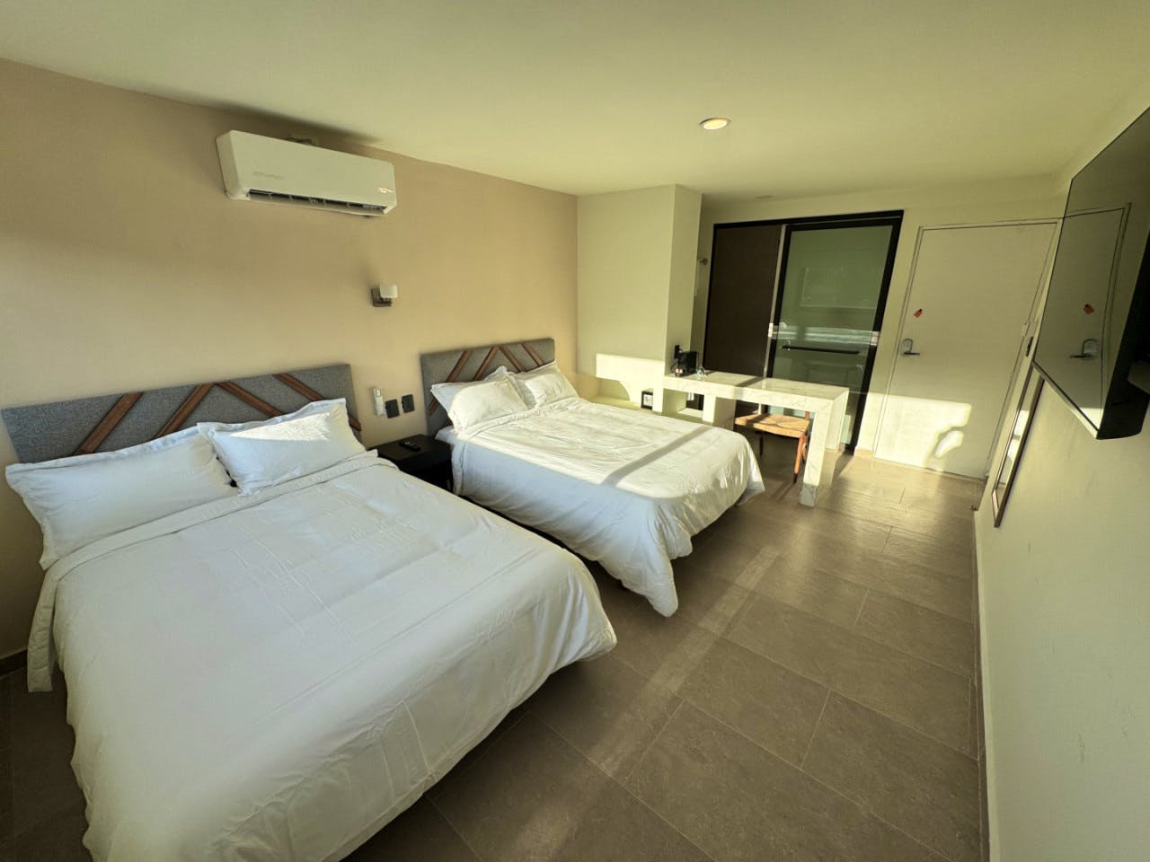 Two Double Bed Room - 6