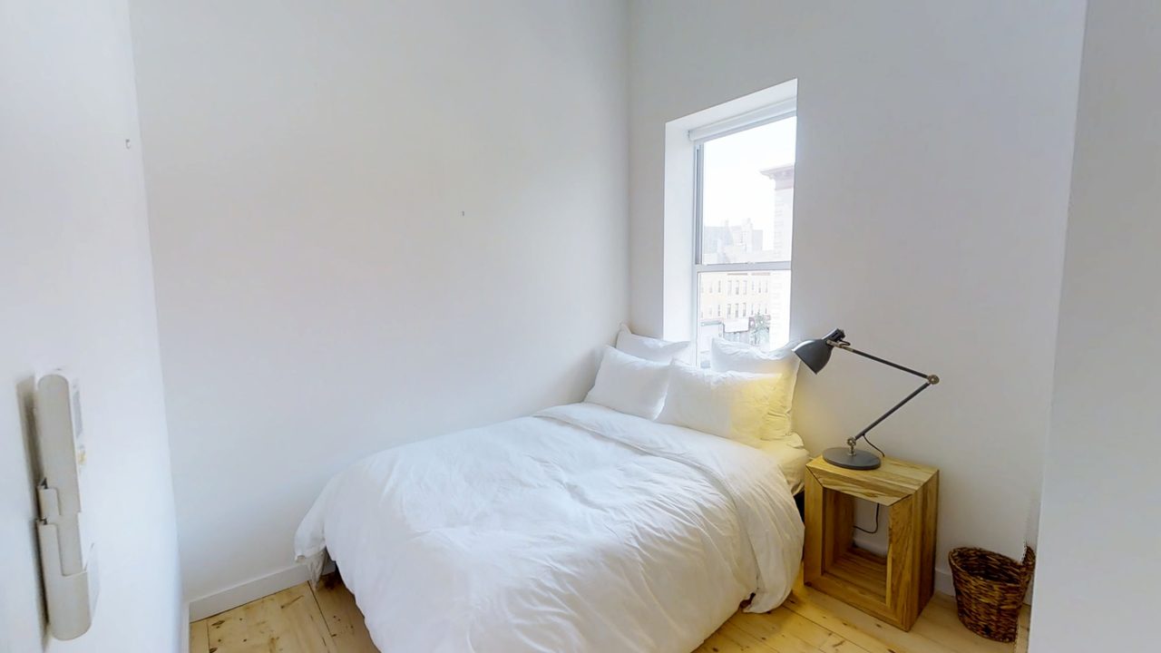  #1842: Prospect Lefferts Gardens - Queen Bedroom A  -  #1842: Prospect Lefferts Gardens  - Gallery -  12