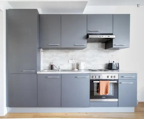 Pleasant double bedroom in Schlump