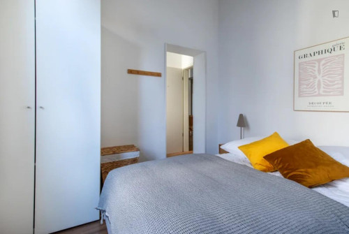 Berautiful double bedroom in Schlump