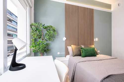 Exquisite double bedroom in Benalua