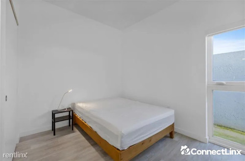 Stunning Skyline Views and Community Living in Vibrant Little Havana