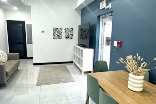 Stunning Skyline Views and Community Living in Vibrant Little Havana