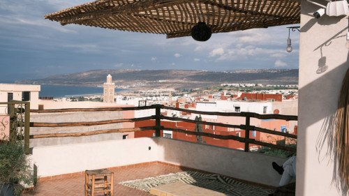 Creative Oasis: Relax, Connect & Inspire at Our Moroccan Retreat
